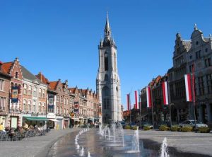 Anne Duquesne guide conferenciere Tournai La Cathedrale Beffroi Grand Place 1